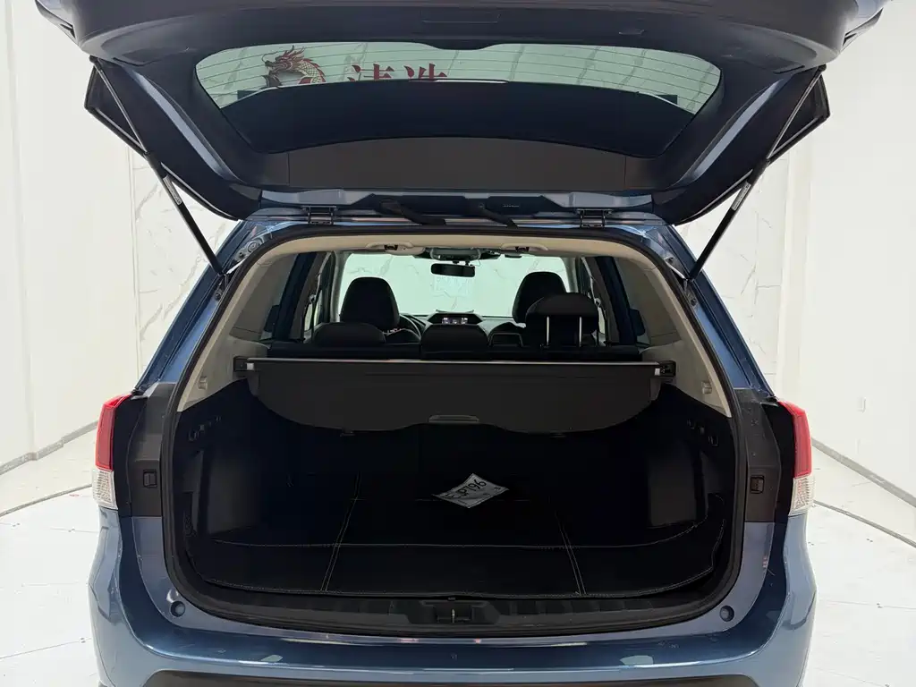 Forester 2022 2.0i AWD Deluxe Edition EyeSight купить на сайте DeffCars