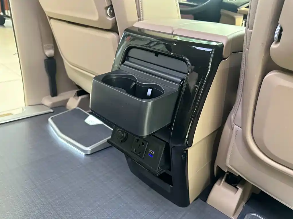 Buick GL8 2026 land business class comfortable DG version купить на сайте DeffCars