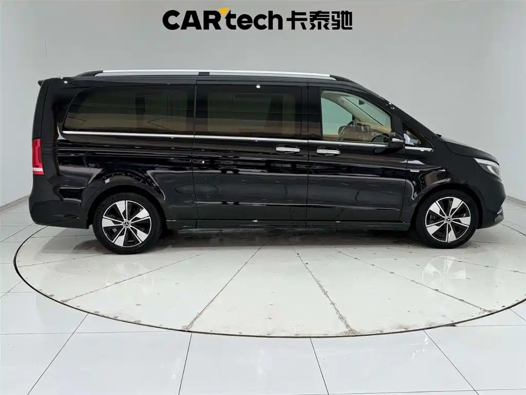 Mercedes-Benz V-Class 2020 V 260 L Long Wheelbase Luxury Edition купить на сайте DeffCars