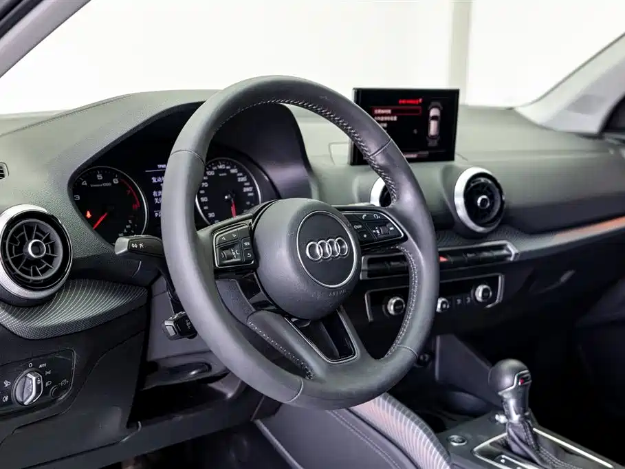 Audi Q2L 2022 35 TFSI fashionable and elegant купить на сайте DeffCars