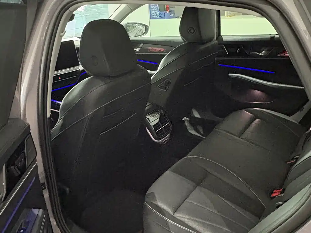 Passat 2025 Pro 380TSI Dragon Edition купить на сайте DeffCars