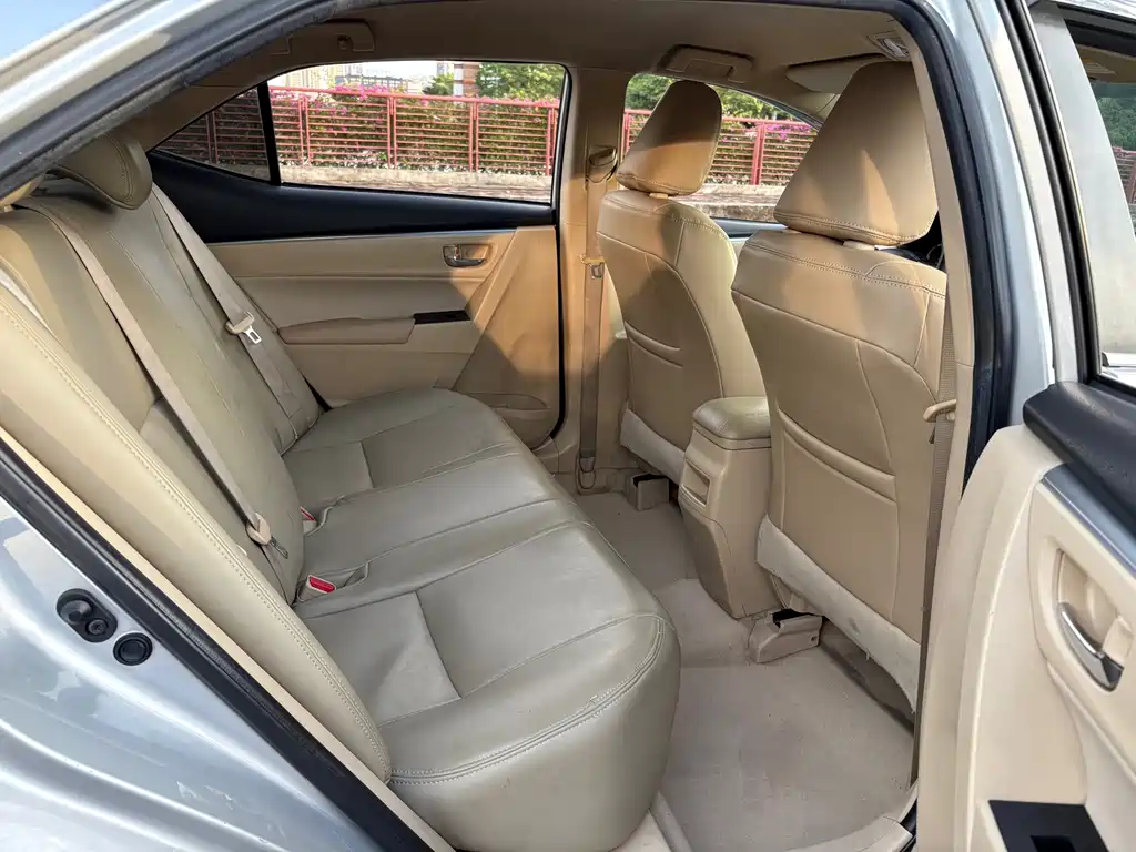 Corolla 2014 1.6L CVT GL купить на сайте DeffCars