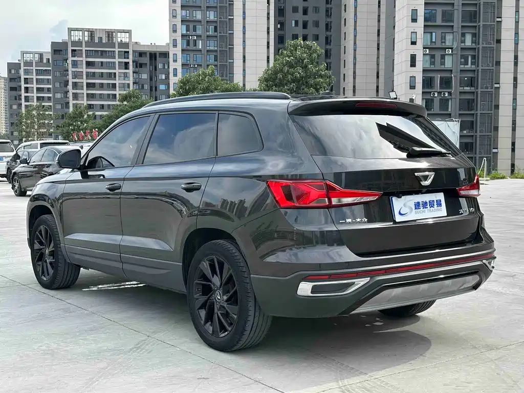 Jetta VS7 2022 280TSI automatic high-gloss glory version купить на сайте DeffCars