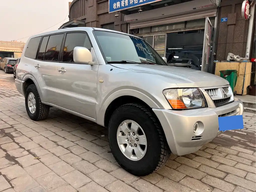 Pajero 2008 V73 3.0L MT GL купить на сайте DeffCars