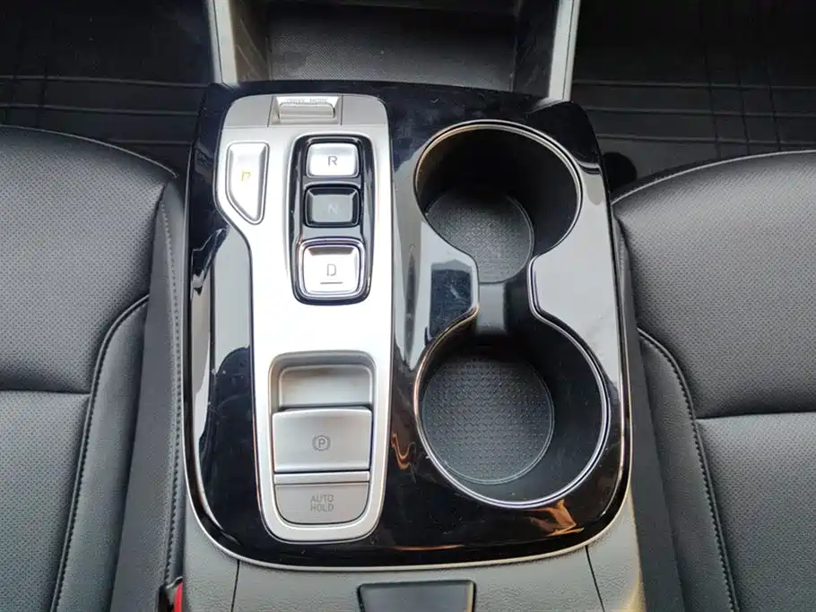 Tucson 2023 Tucson L 1.5T automatic two-wheel drive DLX luxury version купить на сайте DeffCars