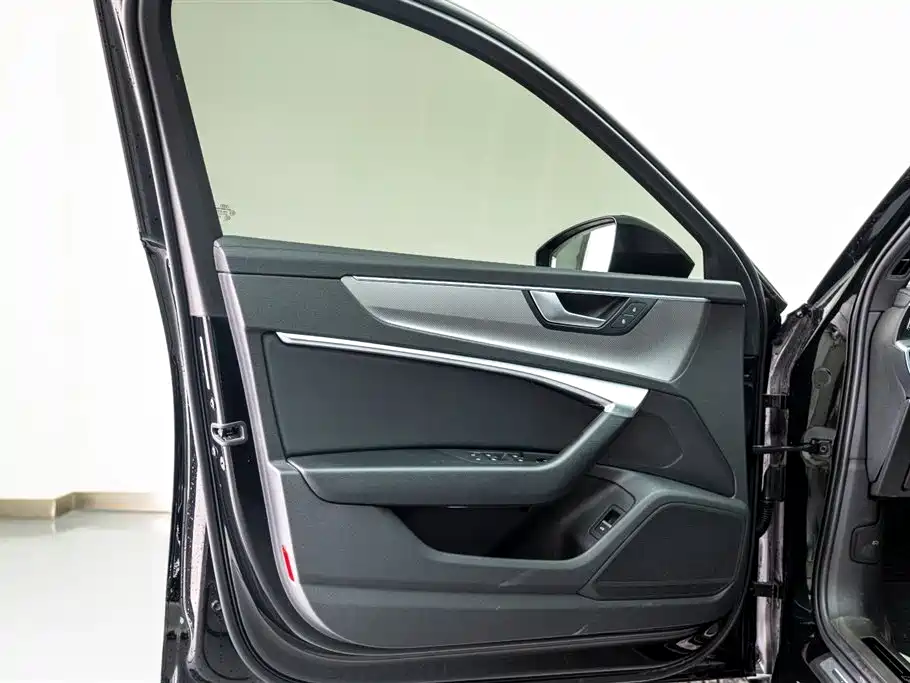 Audi A6L 2022 45 TFSI Premium Dynamic Model купить на сайте DeffCars