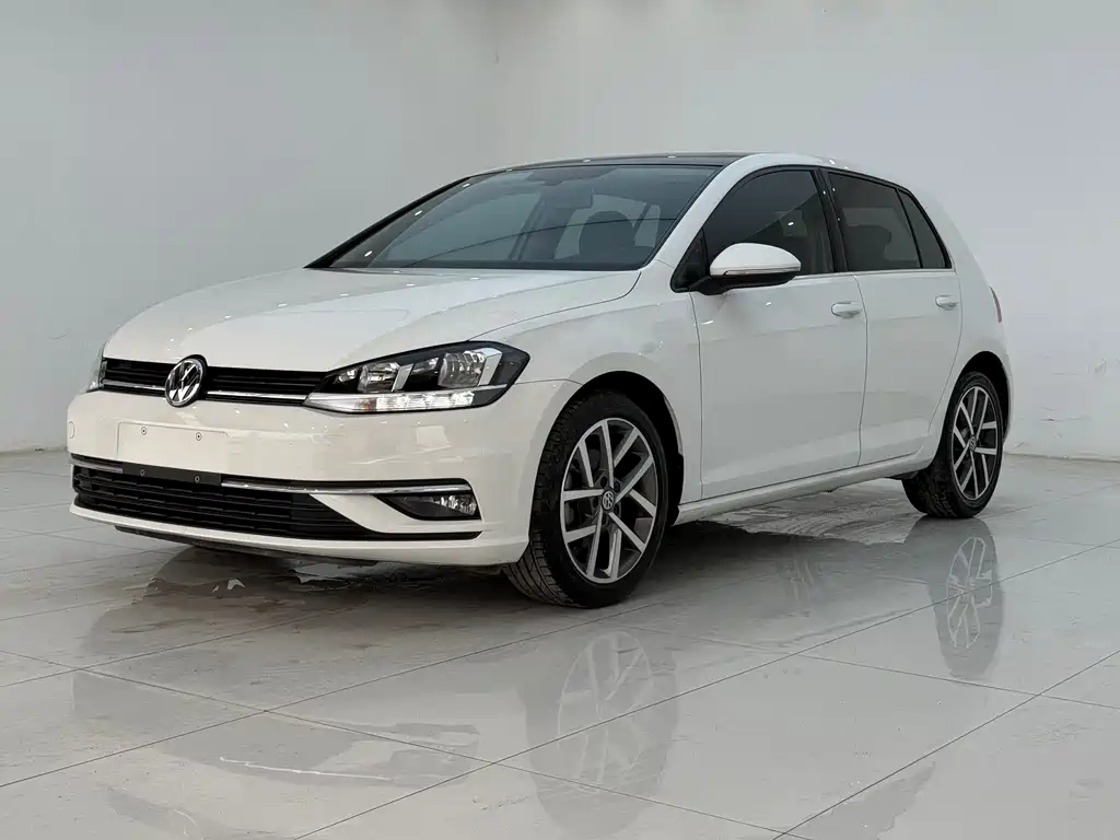 Golf 2020 280TSI DSG comfort model купить на сайте DeffCars