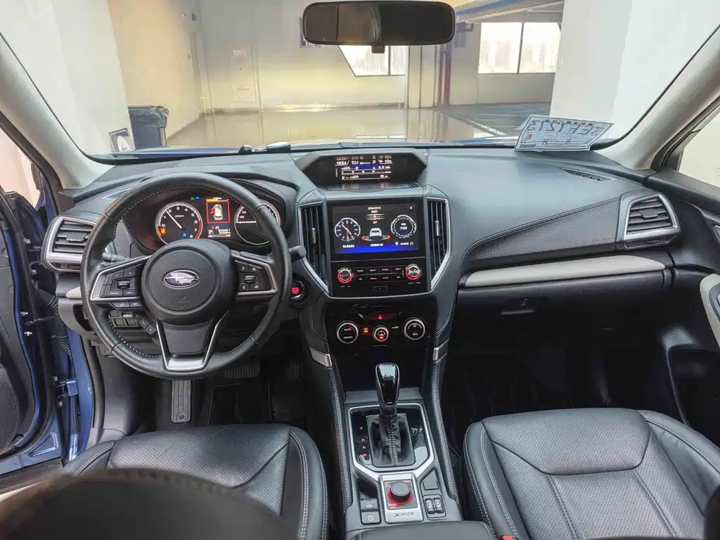 Forester 2022 2.0i AWD Deluxe Edition EyeSight купить на сайте DeffCars