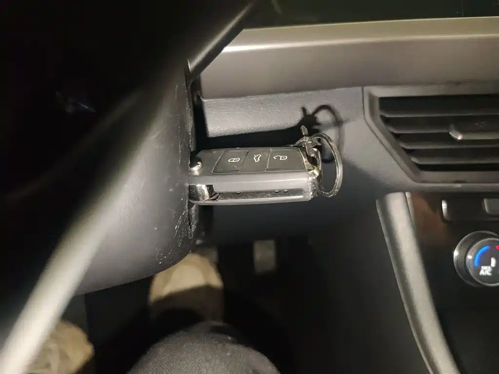 Bora 2021 1.5L automatic comfort intelligent connected version купить на сайте DeffCars