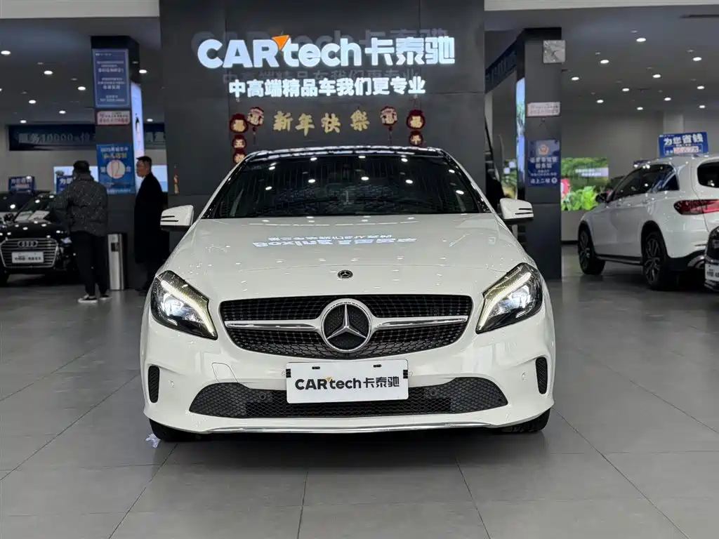 Mercedes-Benz A-Class (imported) 2017 facelift A 200 dynamic type купить на сайте DeffCars