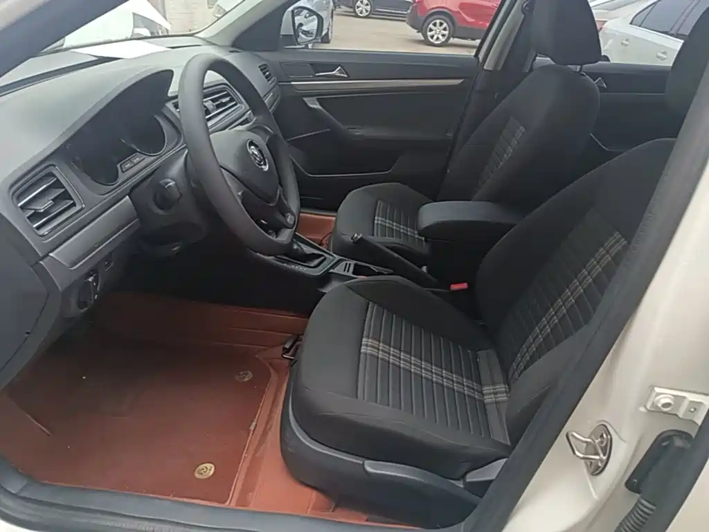 Lavida 2019 Lavida Qihang 1.5L Automatic Fashion Edition National VI купить на сайте DeffCars