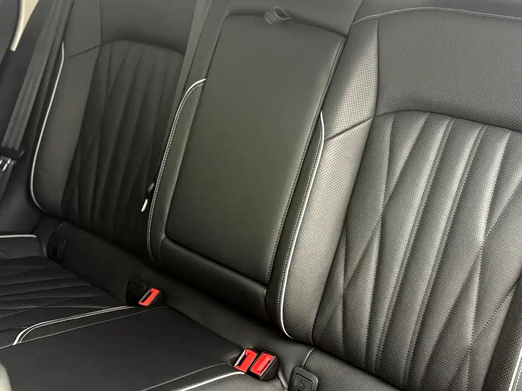 Passat 2022 330TSI Starry Sky Deluxe Edition купить на сайте DeffCars