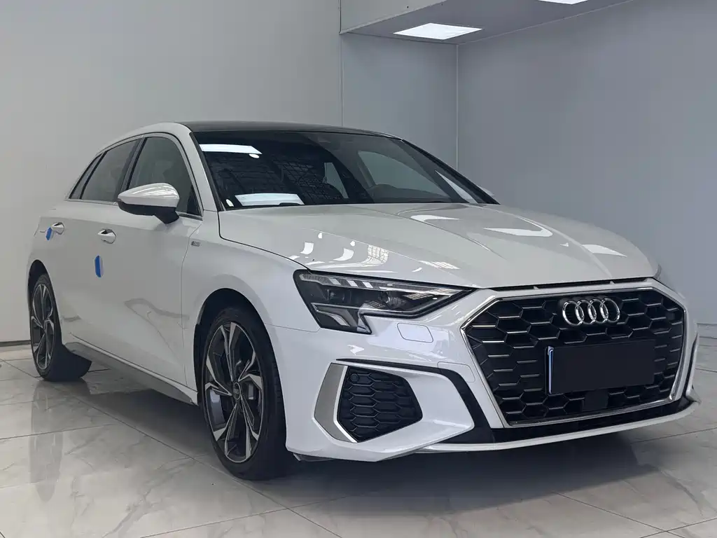 Audi A3 2021 Sportback 35 TFSI luxury sports model купить на сайте DeffCars