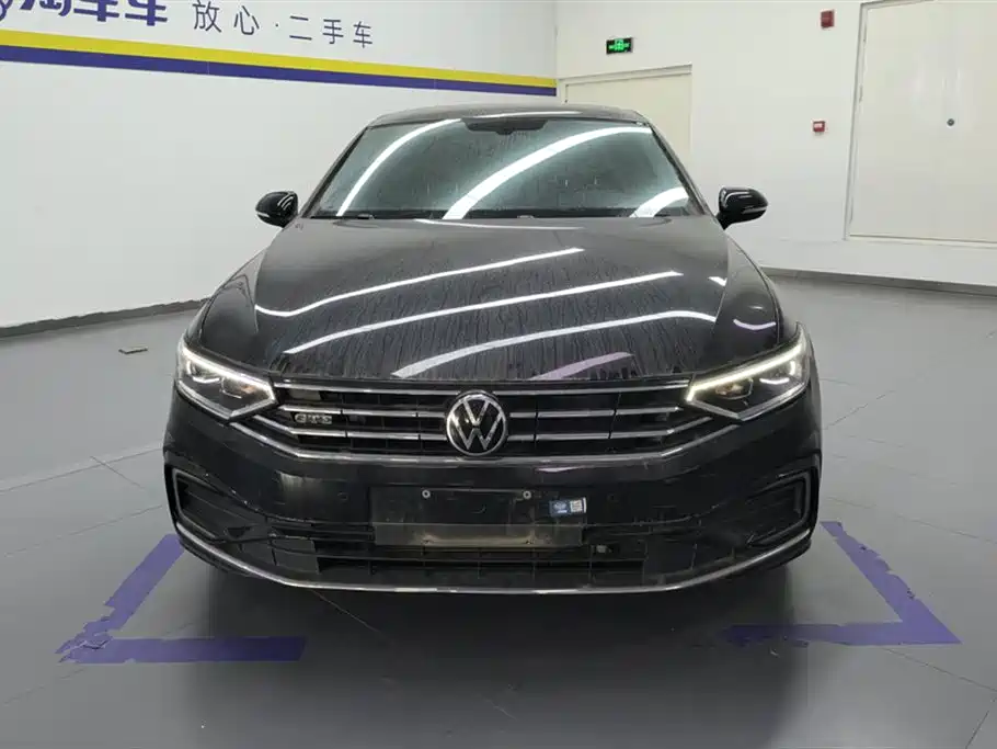 Magotan PHEV 2022 GTE luxury model купить на сайте DeffCars