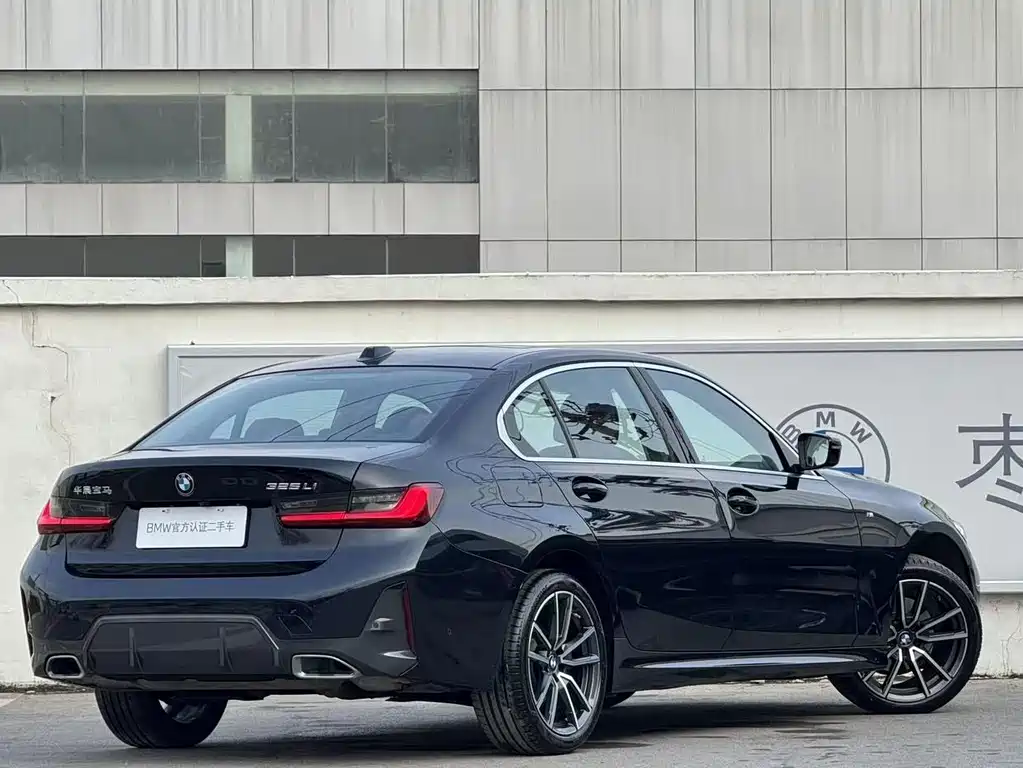 BMW 3 Series 2024 325Li M Sports Package купить на сайте DeffCars