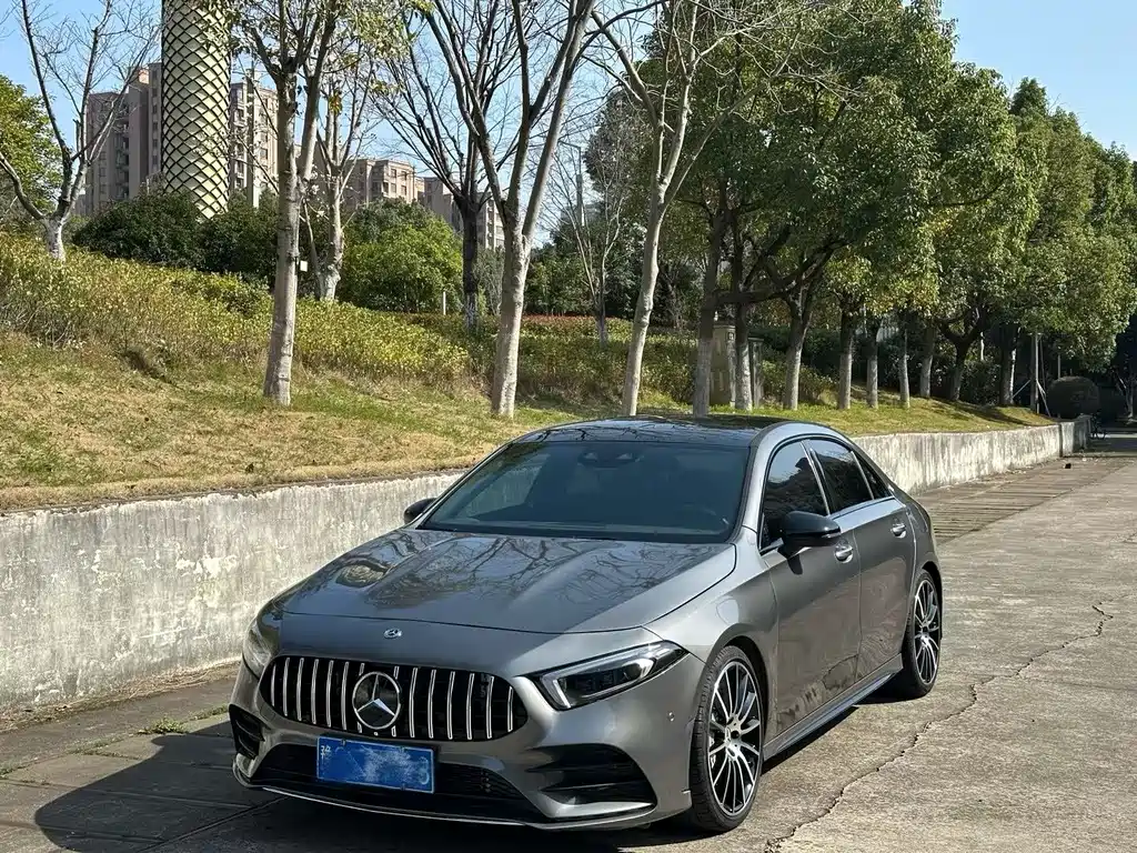 Mercedes-Benz A-Class AMG 2023 AMG A 35 L 4MATIC купить на сайте DeffCars