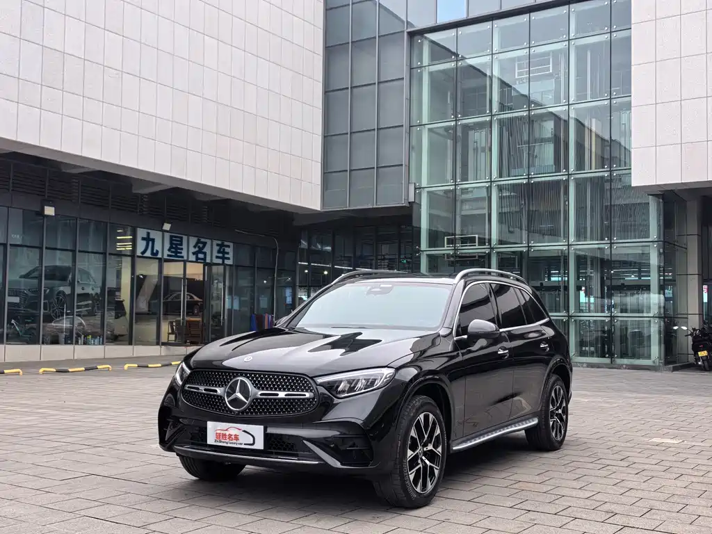 Mercedes-Benz GLC 2023 GLC 260 L 4MATIC luxury model 7 seats купить на сайте DeffCars