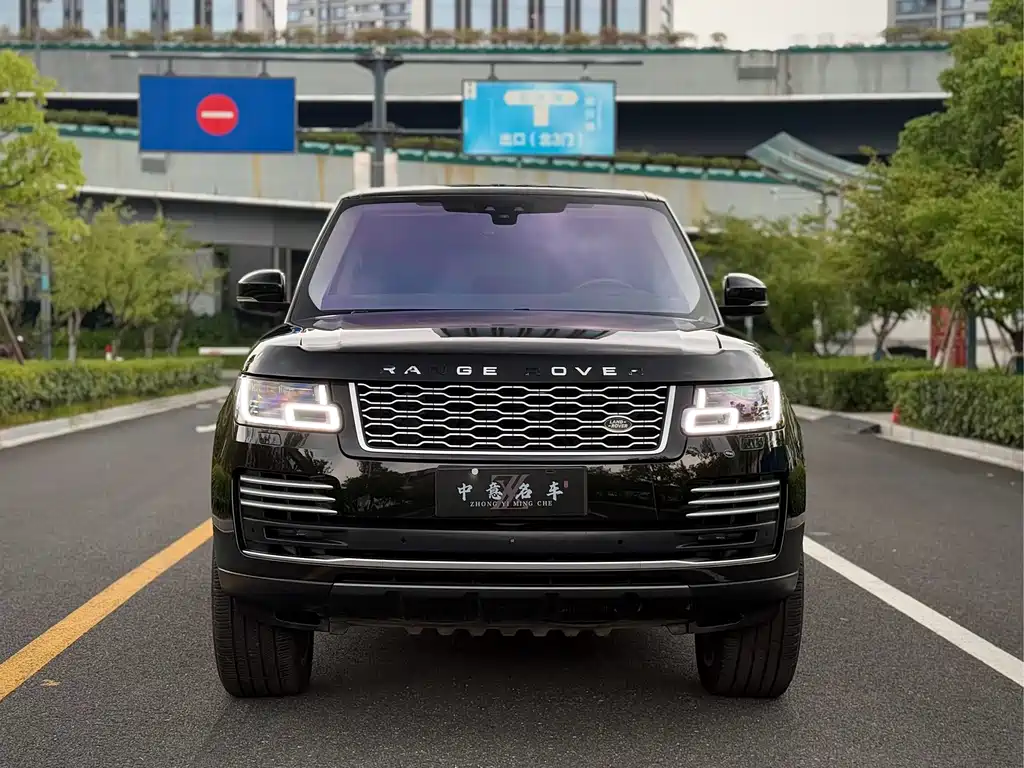 Range Rover 2020 3.0 L6 Legend Extended Edition купить на сайте DeffCars