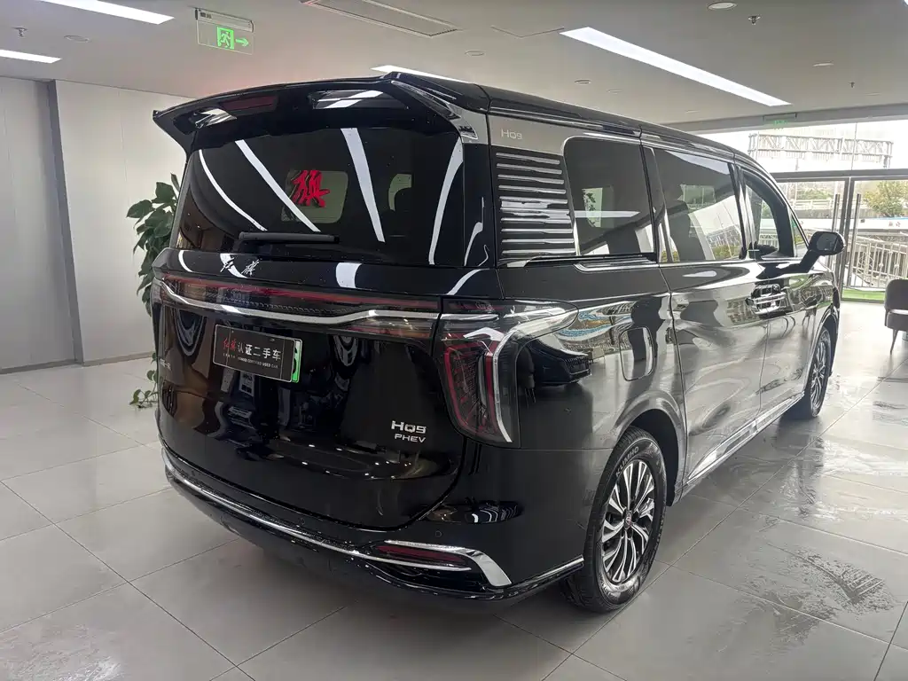 Hongqi HQ9 PHEV 2024 2.0T four-wheel drive business version купить на сайте DeffCars