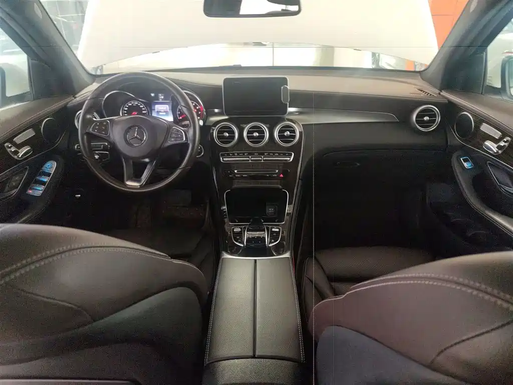 Mercedes-Benz GLC 2019 GLC 260 L 4MATIC luxury model купить на сайте DeffCars