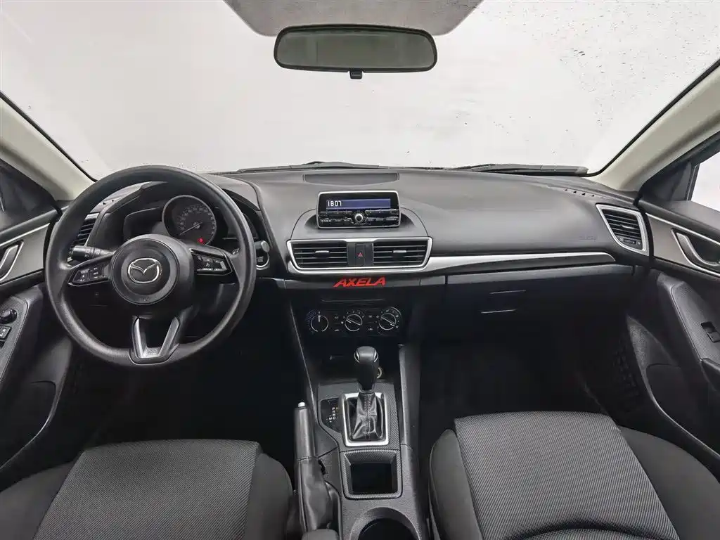Mazda3 Angkesela 2019 Cloud Control Edition Sedan 1.5L Automatic Comfort Type National V купить на сайте DeffCars