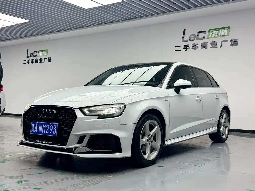 Audi A3 2019 Sportback 35 TFSI Sports National V купить на сайте DeffCars