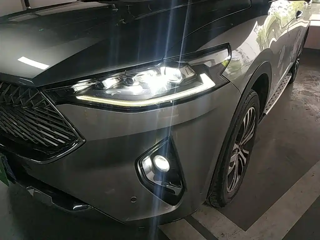 Haval F7 2021 2.0T two-wheel drive i model купить на сайте DeffCars