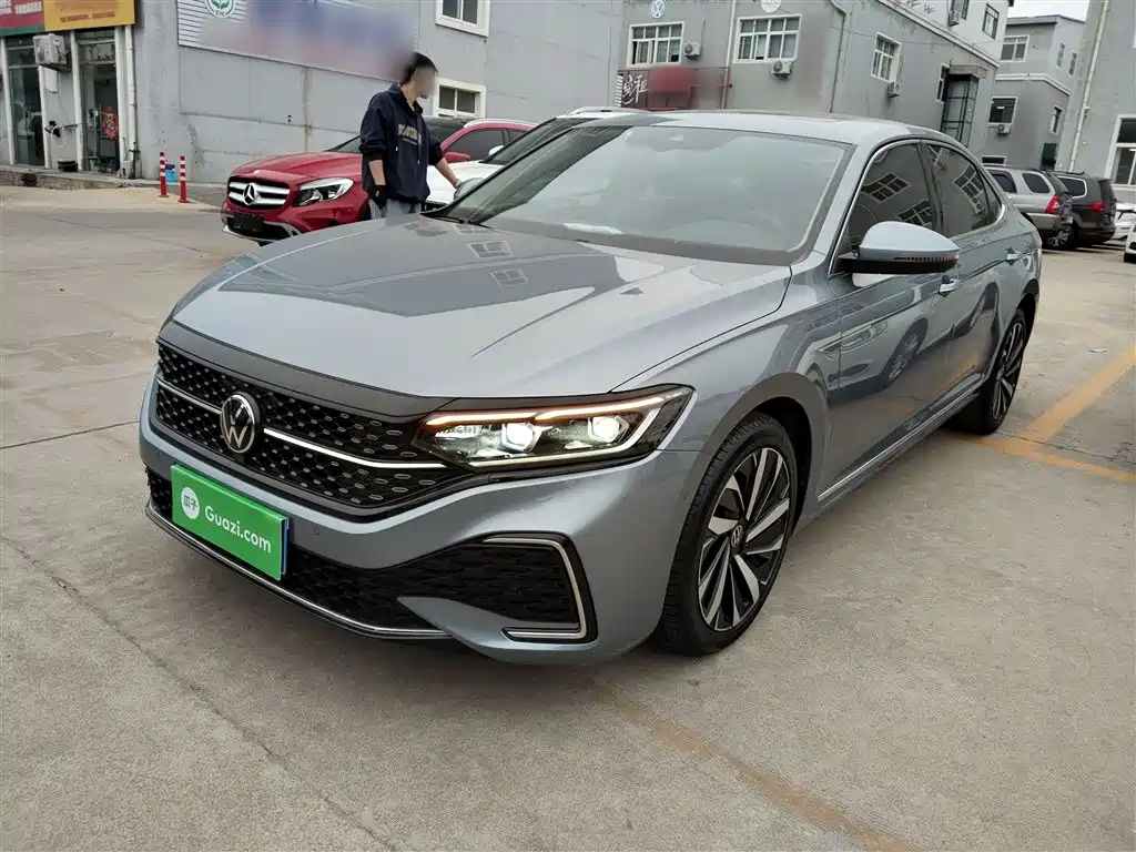 Passat 2022 330TSI Starry Sky Deluxe Edition купить на сайте DeffCars