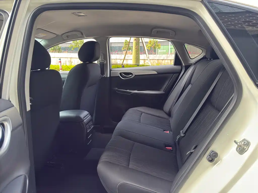 Sylphy 2022 Classic 1.6XE CVT Comfort Edition купить на сайте DeffCars