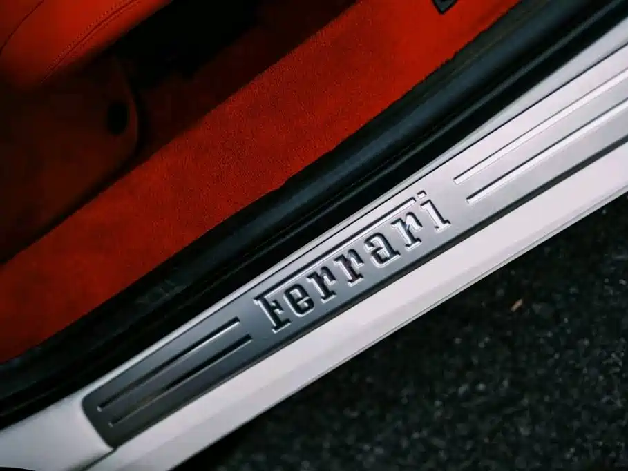Ferrari F8 2019 Tributo 3.9T V8 купить на сайте DeffCars