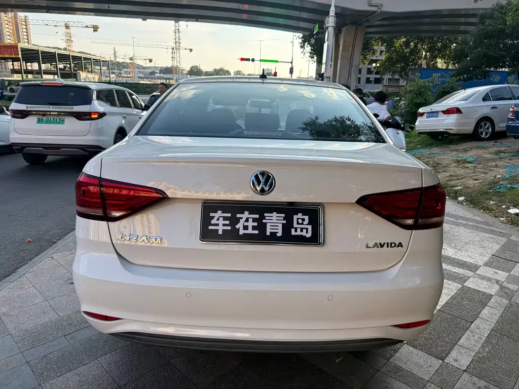 Lavida 2021 1.5L automatic comfort version купить на сайте DeffCars