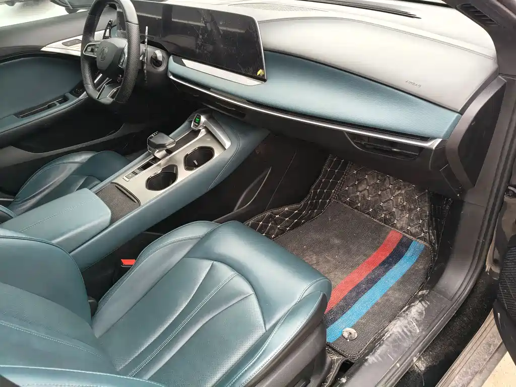MG7 2023 2.0T Automatic Beauty Hunting Exclusive Edition купить на сайте DeffCars