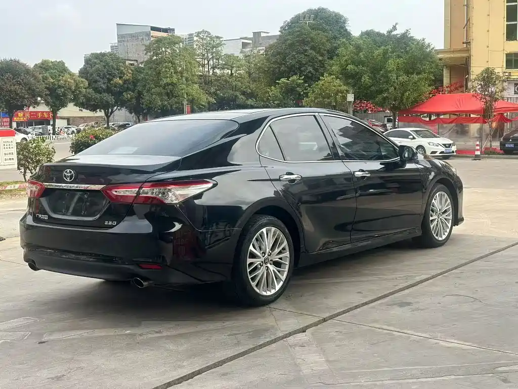 Camry 2019 facelift 2.5G Deluxe Edition купить на сайте DeffCars