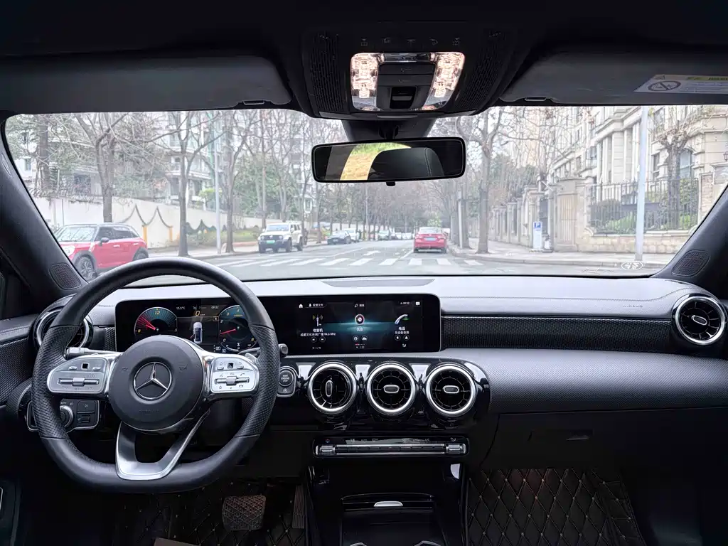 Mercedes-Benz A-Class 2019 A 200 L Sports Sedan купить на сайте DeffCars