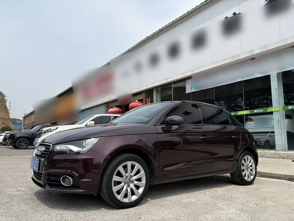 Audi A1 2014 30 TFSI Sportback comfort model купить на сайте DeffCars
