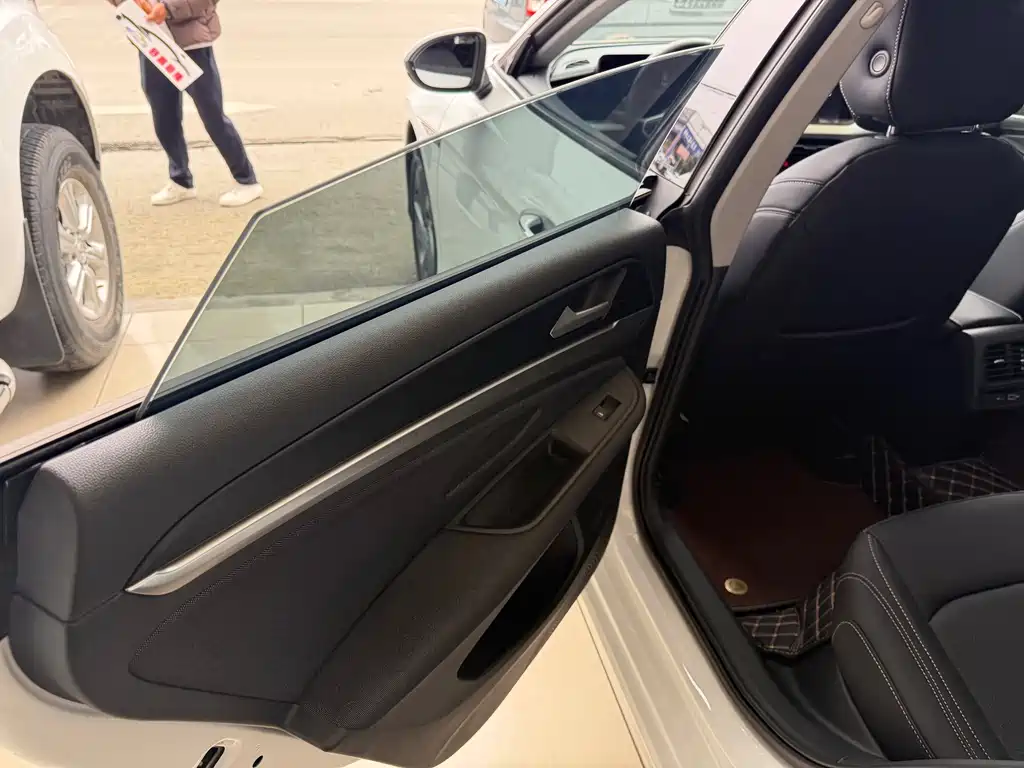 Lingdu 2024 Lingdu L 200TSI DSG trendy version купить на сайте DeffCars