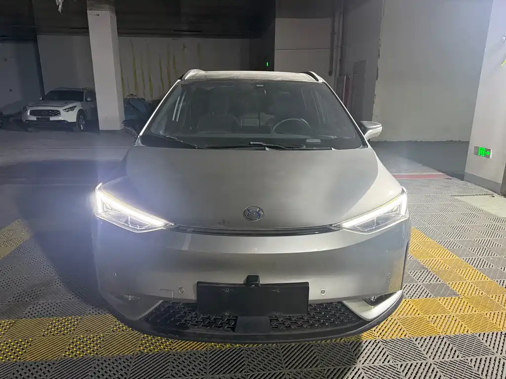 Hechuang Z03 2022 model 510km cool version 135kW 63.98kWh купить на сайте DeffCars