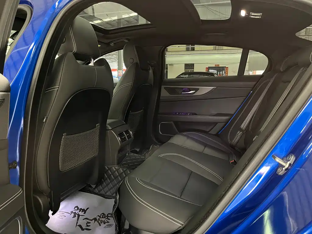 Jaguar XEL 2020 2.0T 200PS R-DYNAMIC S Advanced Sports Edition купить на сайте DeffCars