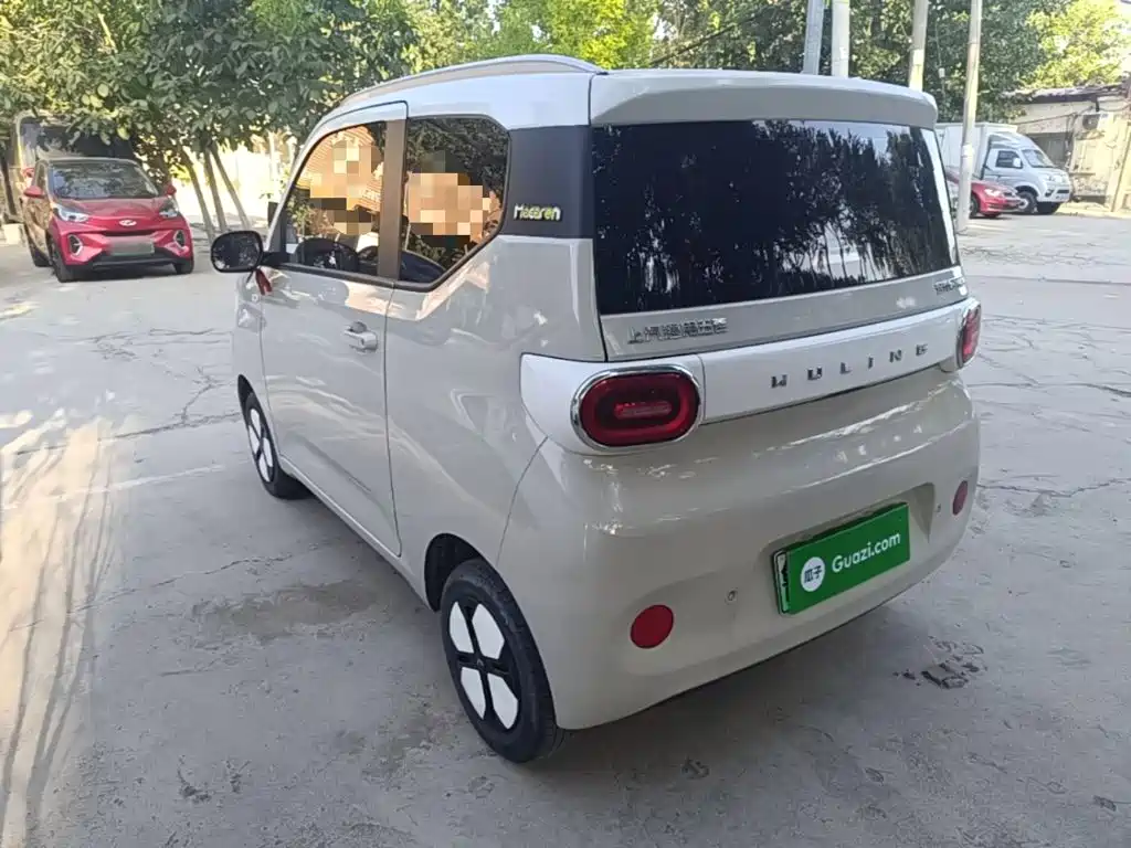 Hongguang MINIEV 2024 third generation 215km advanced version купить на сайте DeffCars