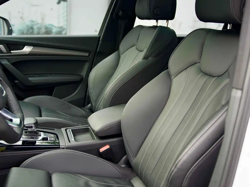 Audi Q5L 2023 40T luxury and dynamic model купить на сайте DeffCars