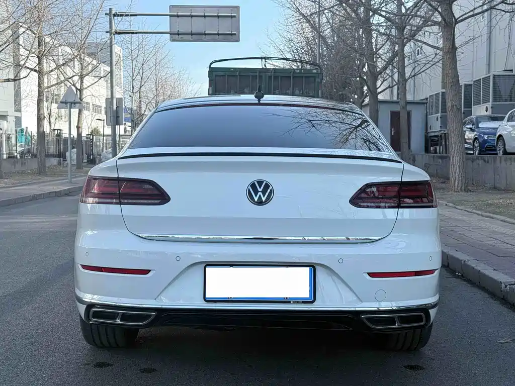 FAW-Volkswagen CC 2024 380TSI Dazzling Edition купить на сайте DeffCars
