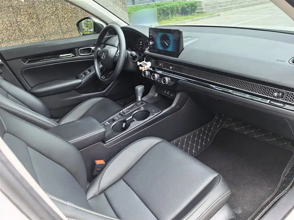 Civic 2022 240TURBO CVT Dynamic Edition купить на сайте DeffCars