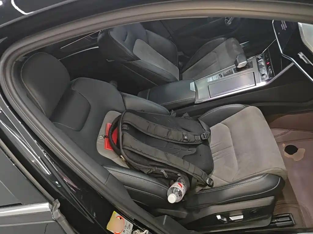 Audi A6L 2023款 45 TFSI 臻选动感型 купить на сайте DeffCars