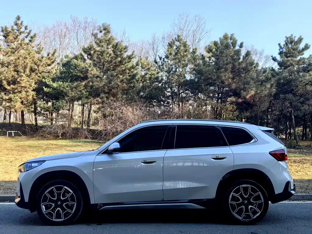 BMW X1 2024 sDrive25Li M Sports Package купить на сайте DeffCars