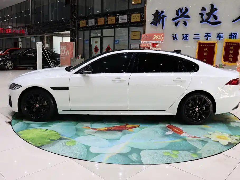 Jaguar XFL 2021 XFL 2.0T P250 four-wheel drive obsidian sports version купить на сайте DeffCars