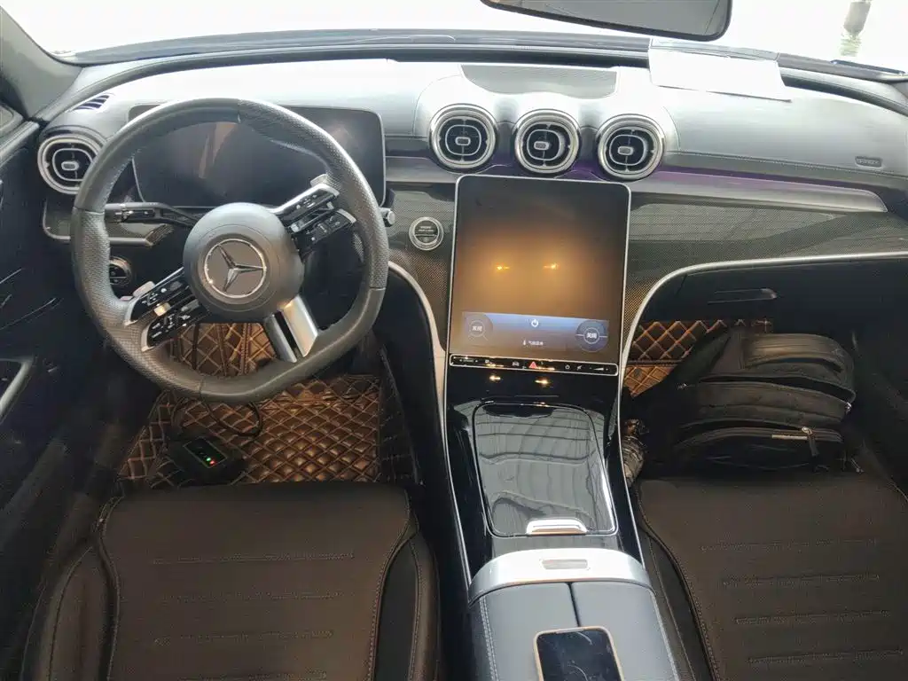 Mercedes-Benz C-Class 2024 facelift C 260 L sports version купить на сайте DeffCars