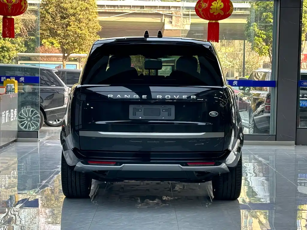 Range Rover 2023 3.0 L6 400PS Seven-seater Extended Edition купить на сайте DeffCars