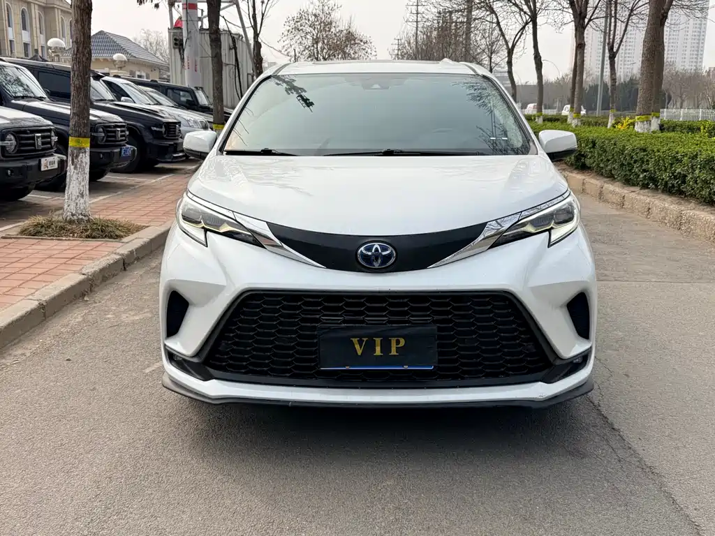 Grevia 2023 2.5L Hybrid Comfort Edition купить на сайте DeffCars