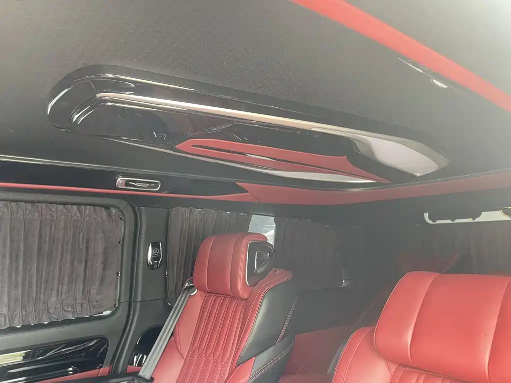 Vito 2023 2.0T Business Edition 7 seats купить на сайте DeffCars