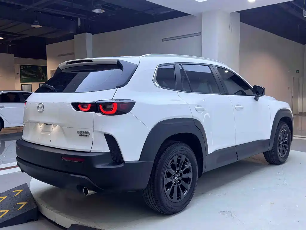 Mazda CX-50 Xingye 2023 2.0L Leading Edition купить на сайте DeffCars